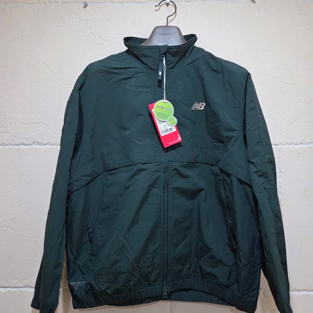 뉴발란스 헤리티지 웜업 자켓 M(95) 새상품