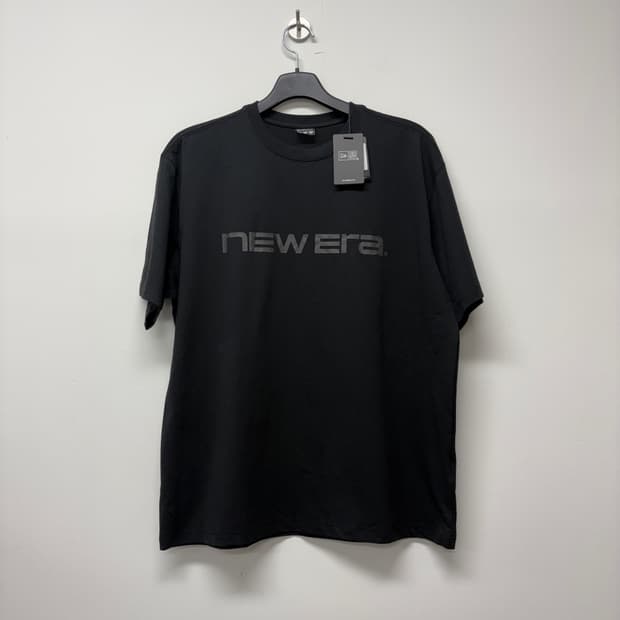 새상품 뉴에라 반팔티