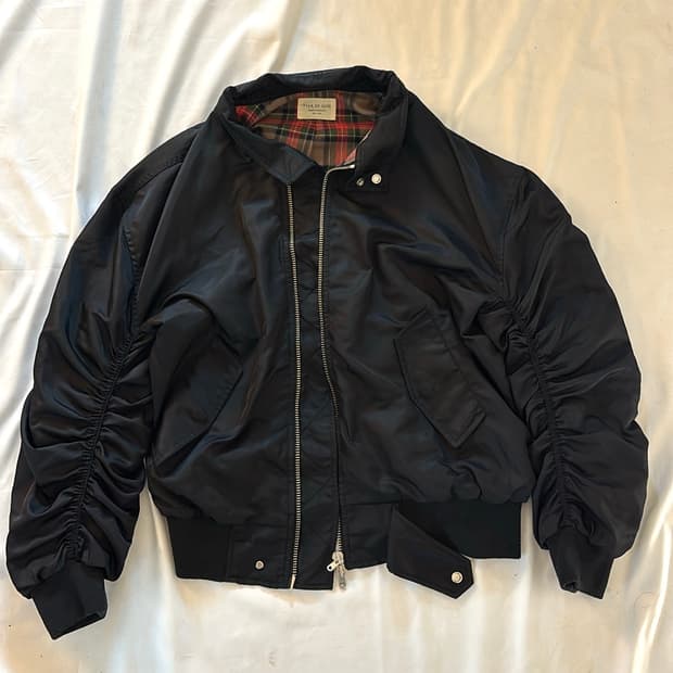 피어오브갓 4th collection 스트링 봄버