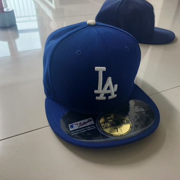 LA뉴에라59FIFTY 사이즈7에2분에1 블루