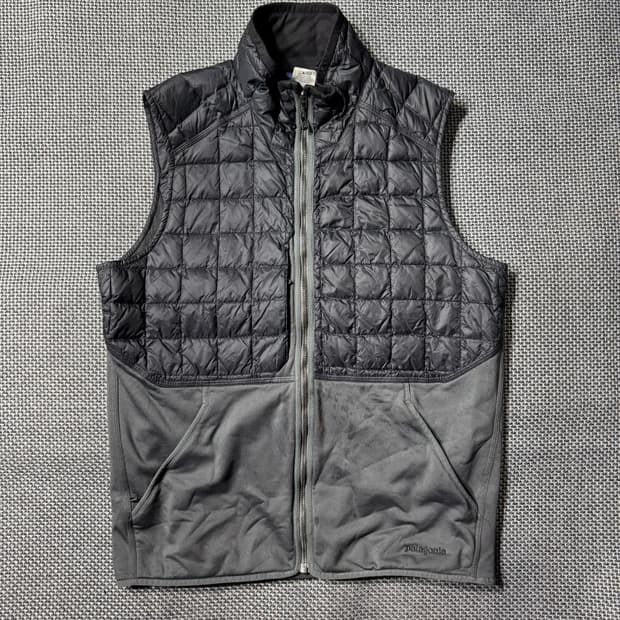 파타고니아 퀼팅 베스트 블랙 (L/OLD-8285 )