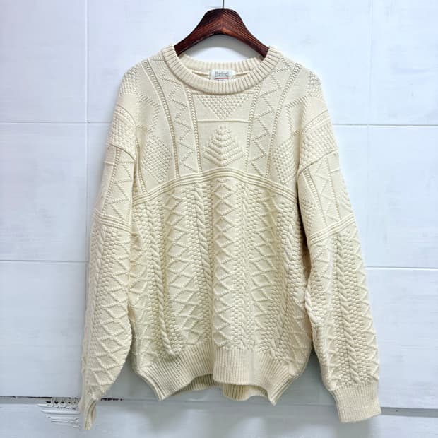 ixiz 아이보리 꽈배기 울 에스닉 니트 (JPN)