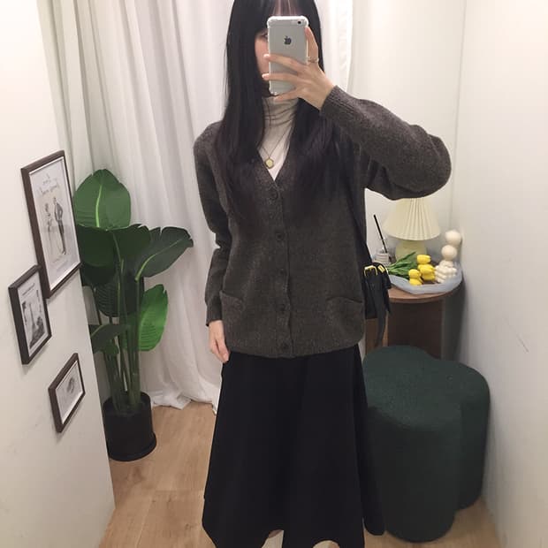 여성 유니클로 브이넥 가디건 100