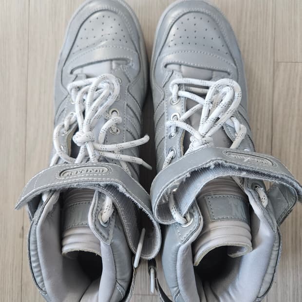 아디다스 농구화