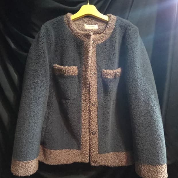 씨씨콜렉트 포켓 포인트 페이크 트위드 재킷