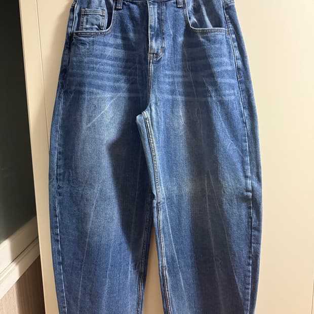 밀로 아카이브 커브드 팬츠
