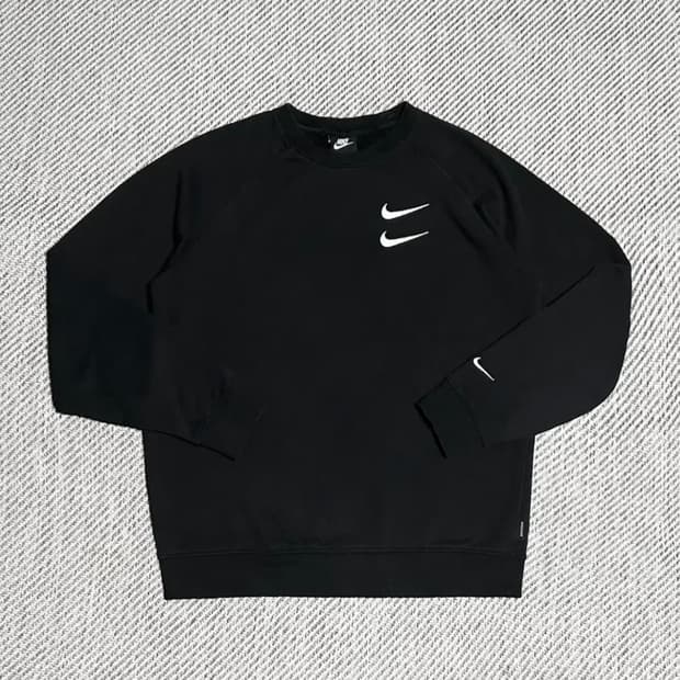 [L] Nike 나이키 더블스우시 라운드 맨투맨