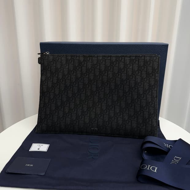 [풀박스] 디올 오블리크 a4 클러치백 블랙