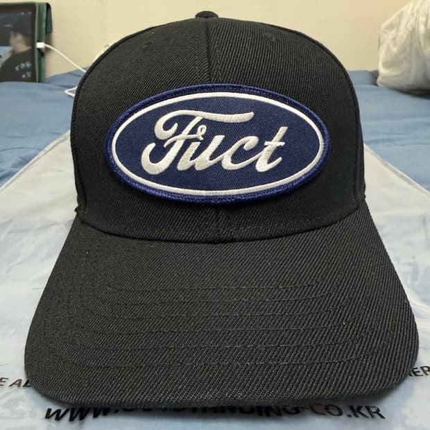 Fuct oval logo cap 
