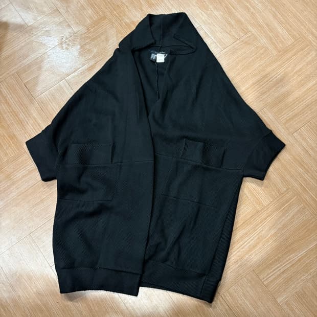 LIMI feu 오버사이즈 블랙 울 숏 슬리브 코트