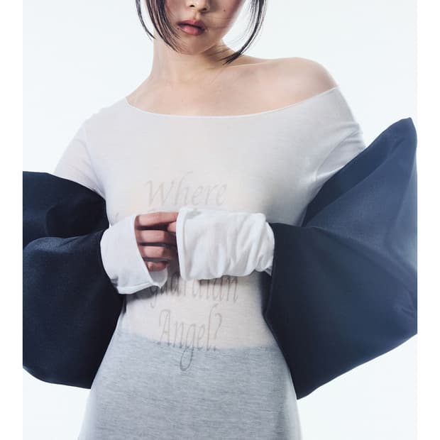 스컬프터 레터링 티 화이트