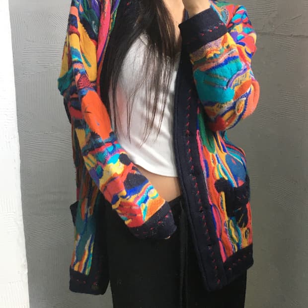 Coogi 쿠지 오스트레일리아 카멜레온 케이블 브이넥 가디건