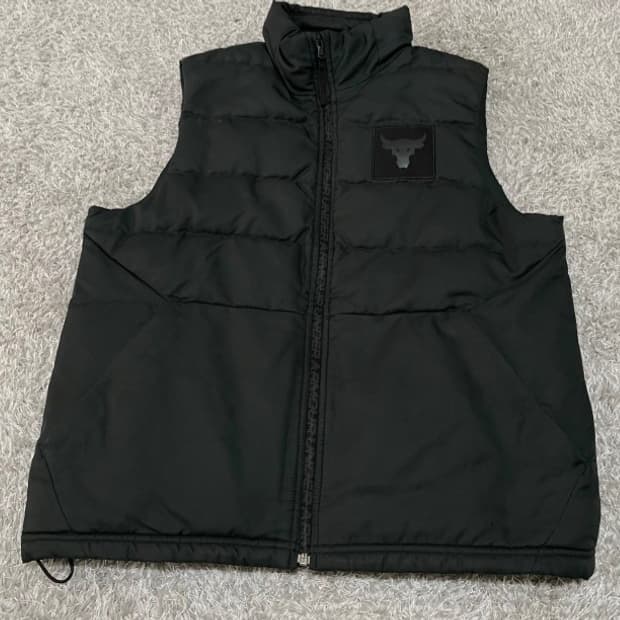 언더아머 패딩조끼 100/L