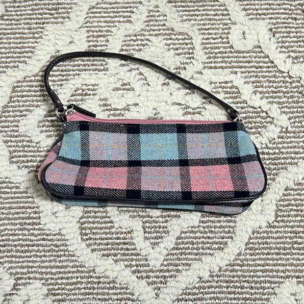 클리니크 한정판 파스텔 솜사탕 미니백