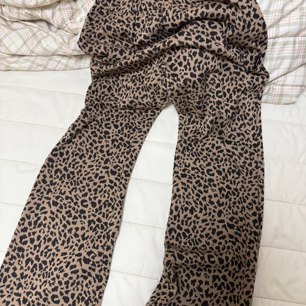 올디너리 홀리데이 여성 레오파드 호피 바지
