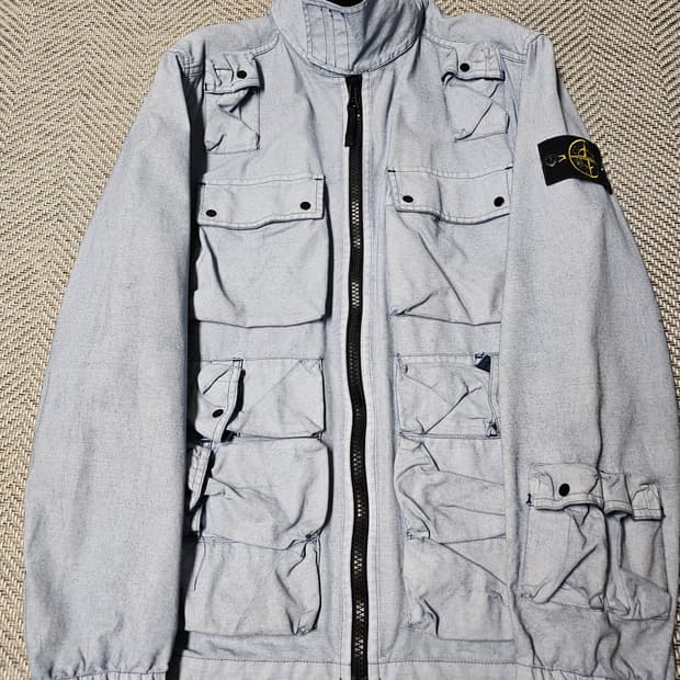 스톤아일랜드 CANVAS PLACCATO 자켓