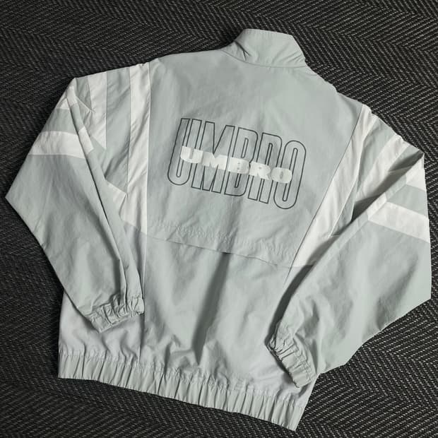 엄브로 빅로고 우븐 박시핏 트랙 자켓y 3587