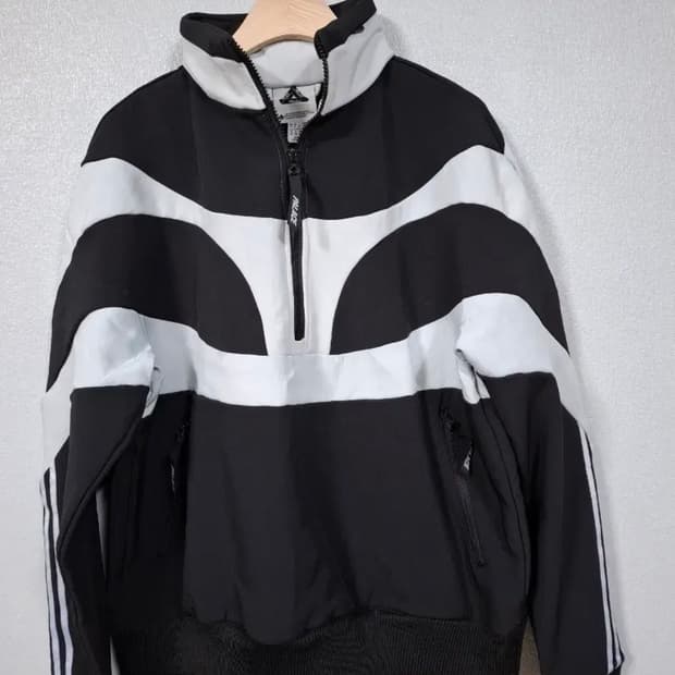 팔라스 아디다스 하프집업