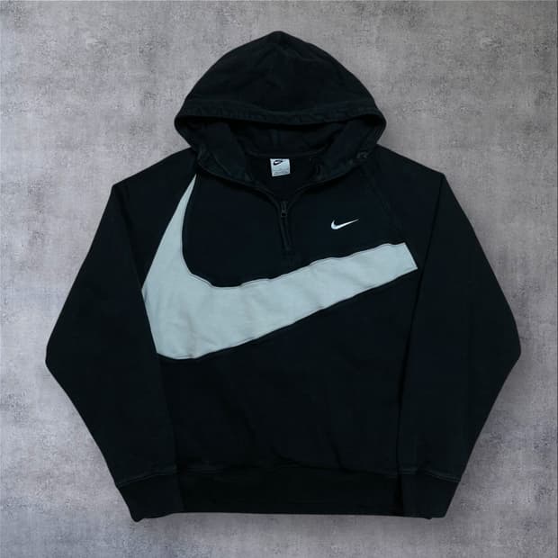 나이키 빅 스우시 로고 블랙 하프 집업 후드티
