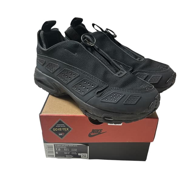 나이키 에어맥스 SNDR 고어텍스 블랙 245