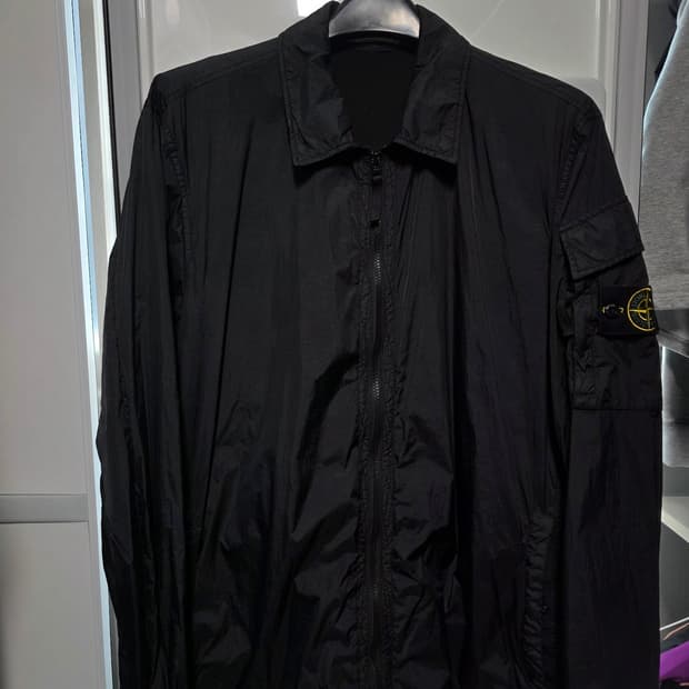 22fw 스톤아일랜드 크링클랩스 오버셔츠 블랙 L