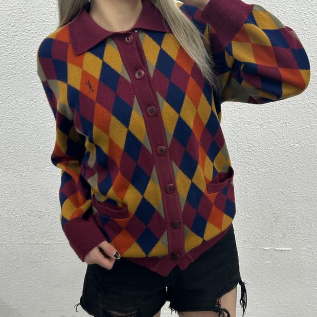 생로랑 멀티컬러 아가일 버튼 카라 니트가디건 95