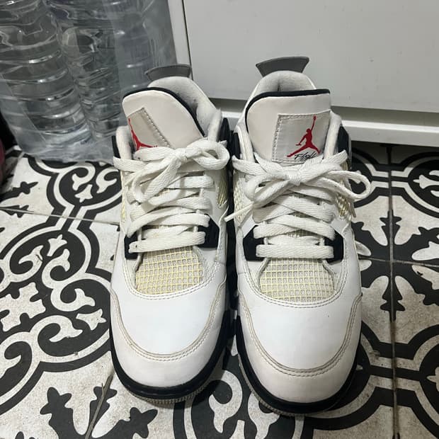 조던 4 시멘트 Gs 240