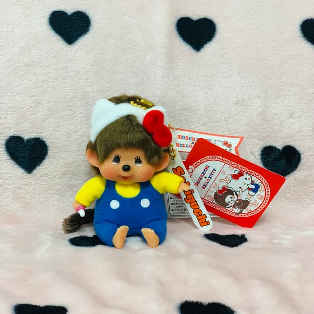 몬치치 헬로키티 콜라보 인형 키링