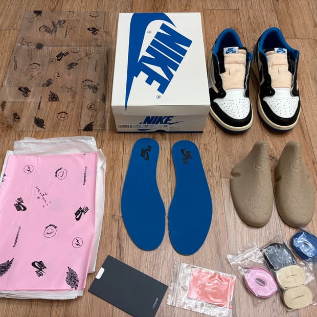 ( 265 ) 조던1 X 트레비스 스캇 X 프라그먼트 레트로 로우 OG 