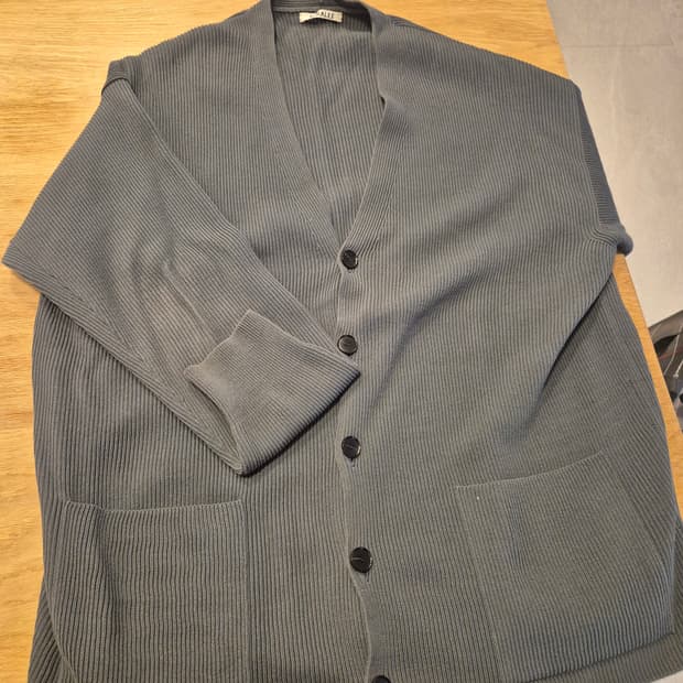 오라리 22ss 슈퍼 하드 트위스트 릭 빅 가디건