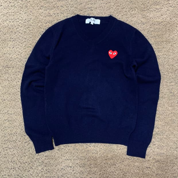 꼼데가르송 네이비 브이넥 니트 (S)