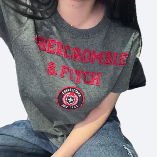 ❤️아베크롬비 빅로고 차콜 그레이 반팔 티셔츠❤️
