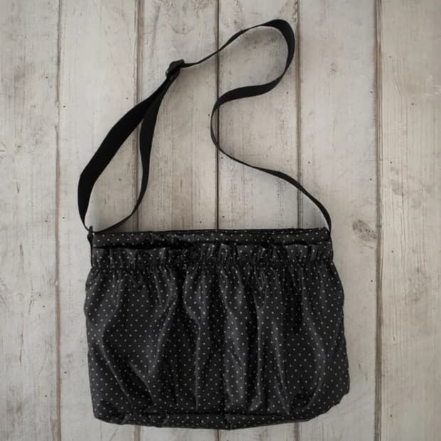 dot padding bag 도트 패딩 크로스백