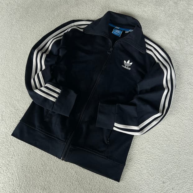 아디다스 삼선 불꽃 져지 ㄴ