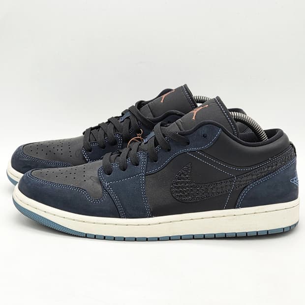 나이키 에어 조던1 로우 SE 블랙 다크 옵시디언 (290)