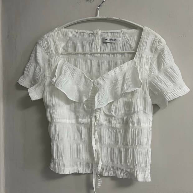 밀로우먼 버터 셔링 블라우스