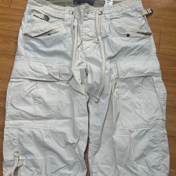 H&M 화이트팬츠