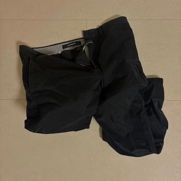 [33] Gap khakis Vintage chino