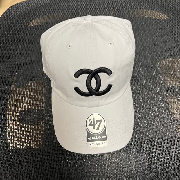 nptsss 샤넬볼캡 팔아요