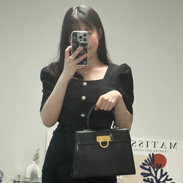 페라가모 켈리백 금장 간치니 토트백 탑핸들 크로스백 차정원백 김