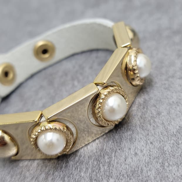 vintage leather bracelet