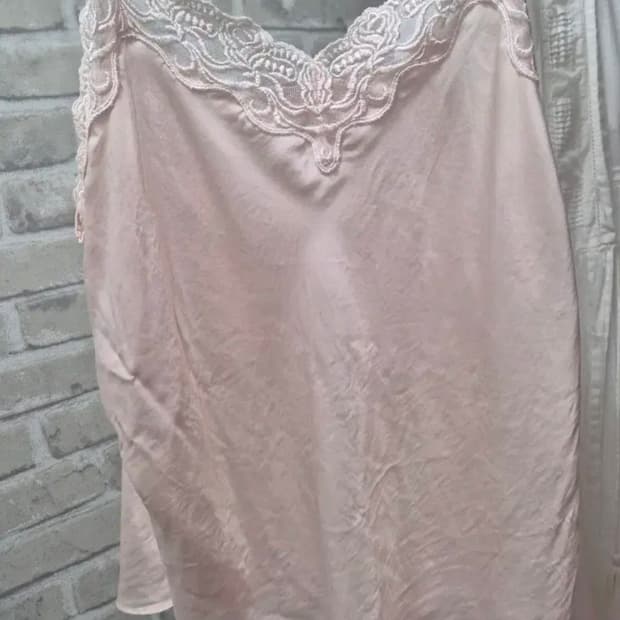 연핑크 실크 슬립