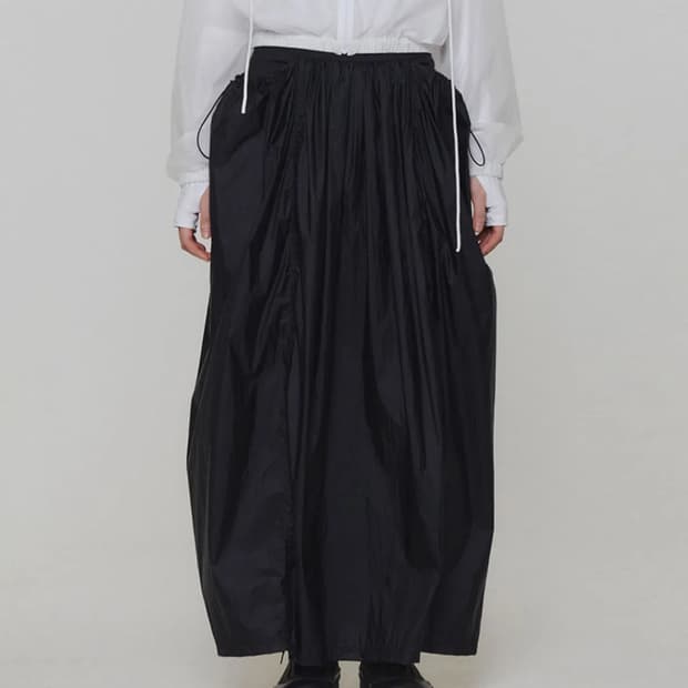 아모멘토 LAYERED SHIRRING SKIRT 스커트