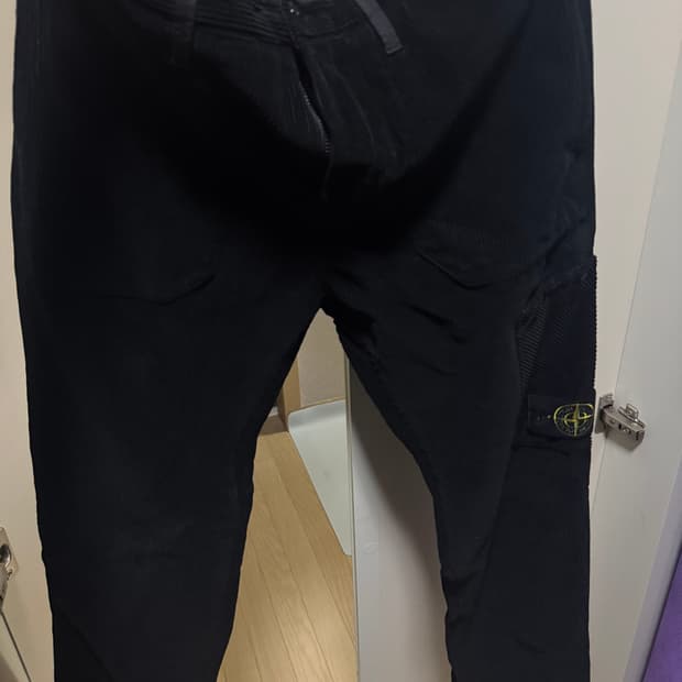 스톤아일랜드 코듀로이팬츠 블랙