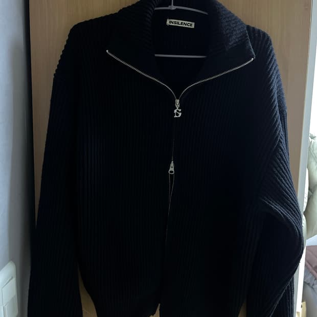 인사일런스 캐시미어 집업 스웨터 블랙 S