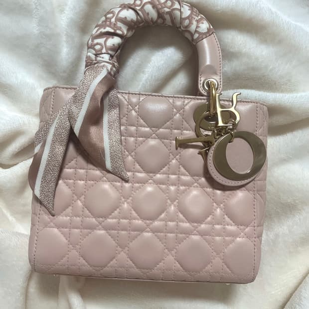 [정품] 레이디디올 스몰 디올 숄더백 가방 백 파우더핑크 미챠 스카프