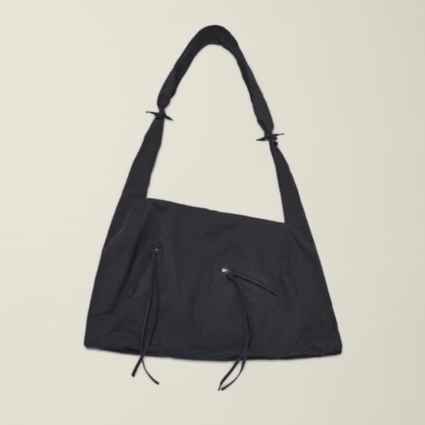 ee 누마레 토트백 차콜