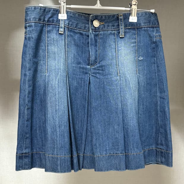 빈티지 무드 플리츠 데님 워싱 미니스커트