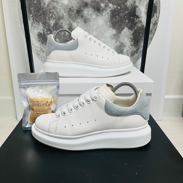 정품 37.5) 알렉산더 맥퀸 오버솔 스니커즈 235~240