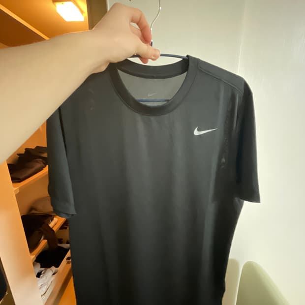 나이키 피트니스 티셔츠
